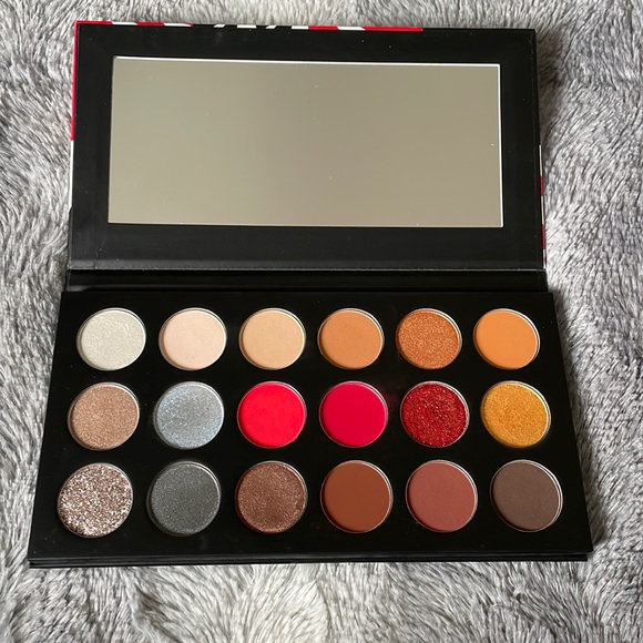 Morphe Coca-Cola Palette Limited Edition - Picture 1 of 2